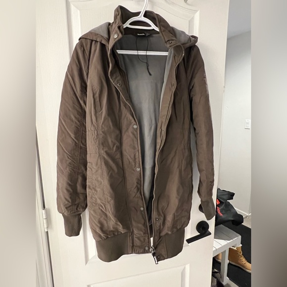 BENCH Parka - Picture 1 of 3